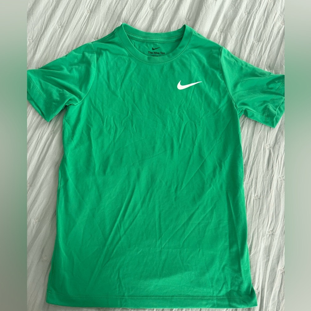 Nike Green Short Sleeve Tees Athletic Comfort